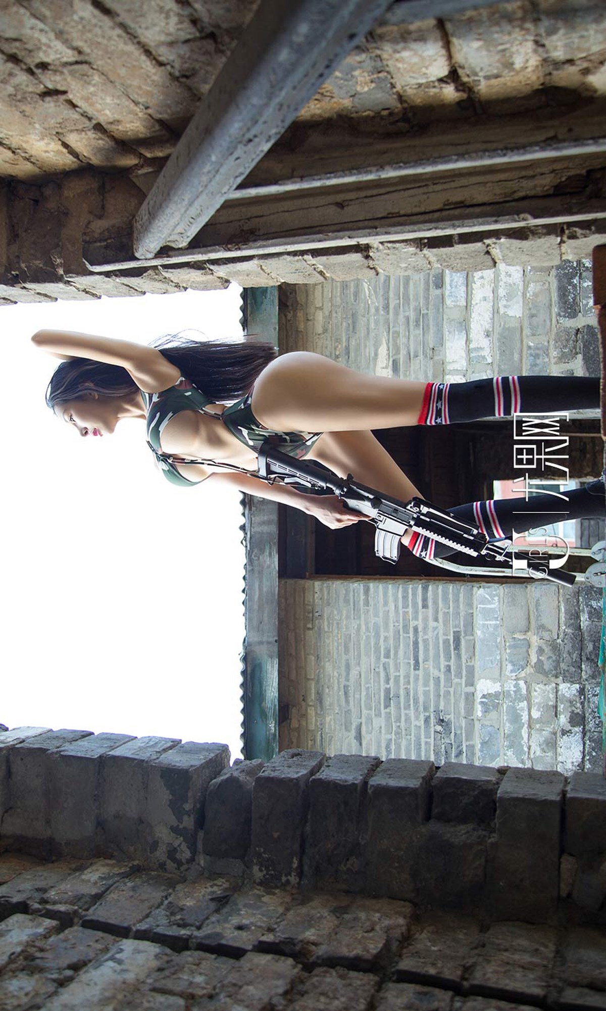 [爱尤物]2018APP NO.1126 井上雪樱&球球一枪火